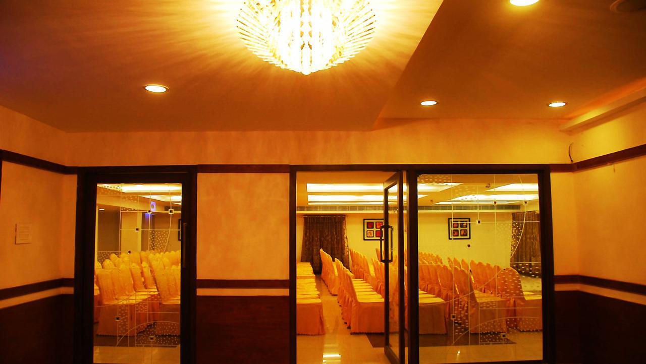 Budget Hotel Khammam Exterior foto